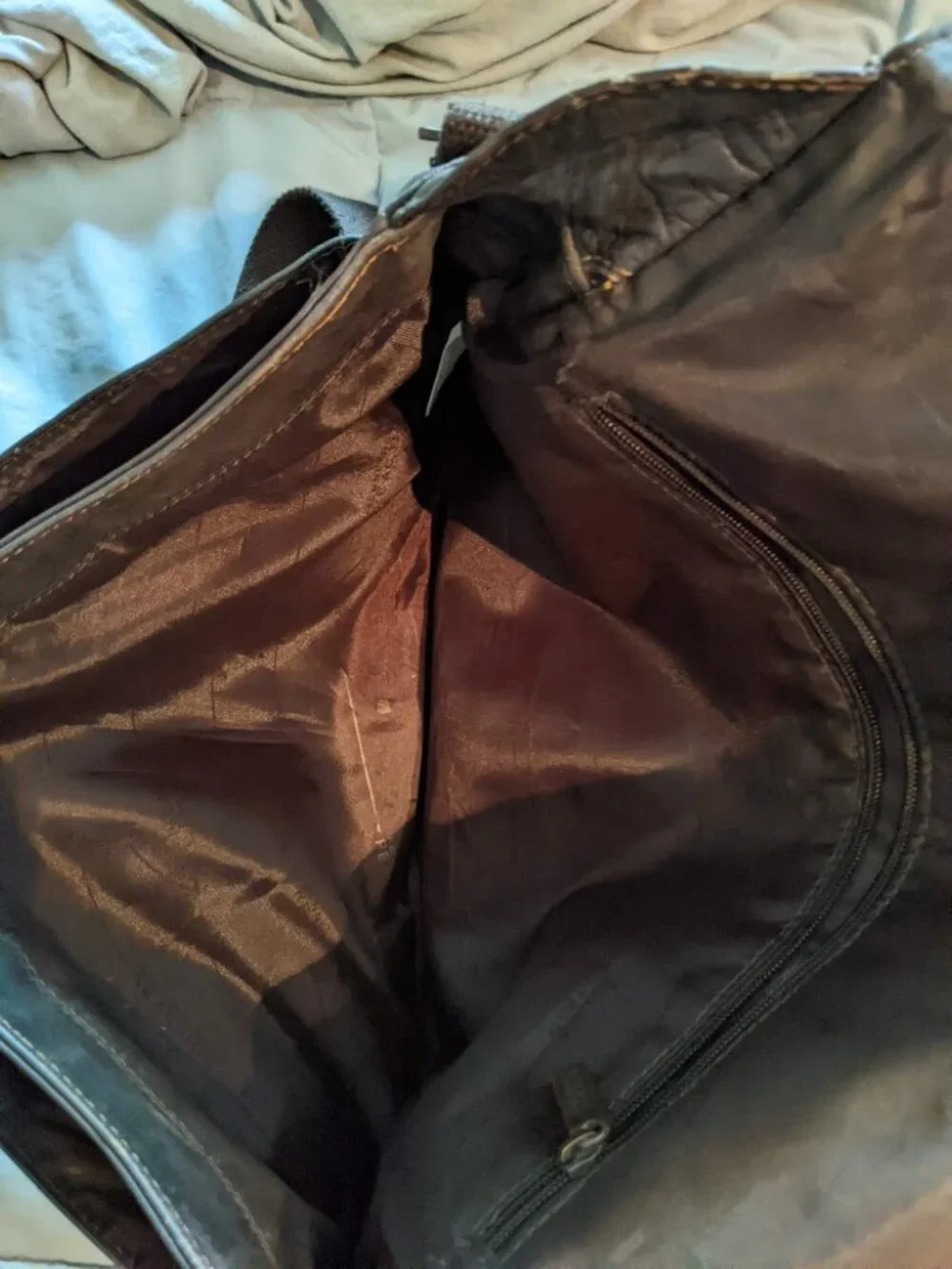 Kenneth Cole Reaction Brown Leather Messenger Laptop Bag Crossbody Briefcase